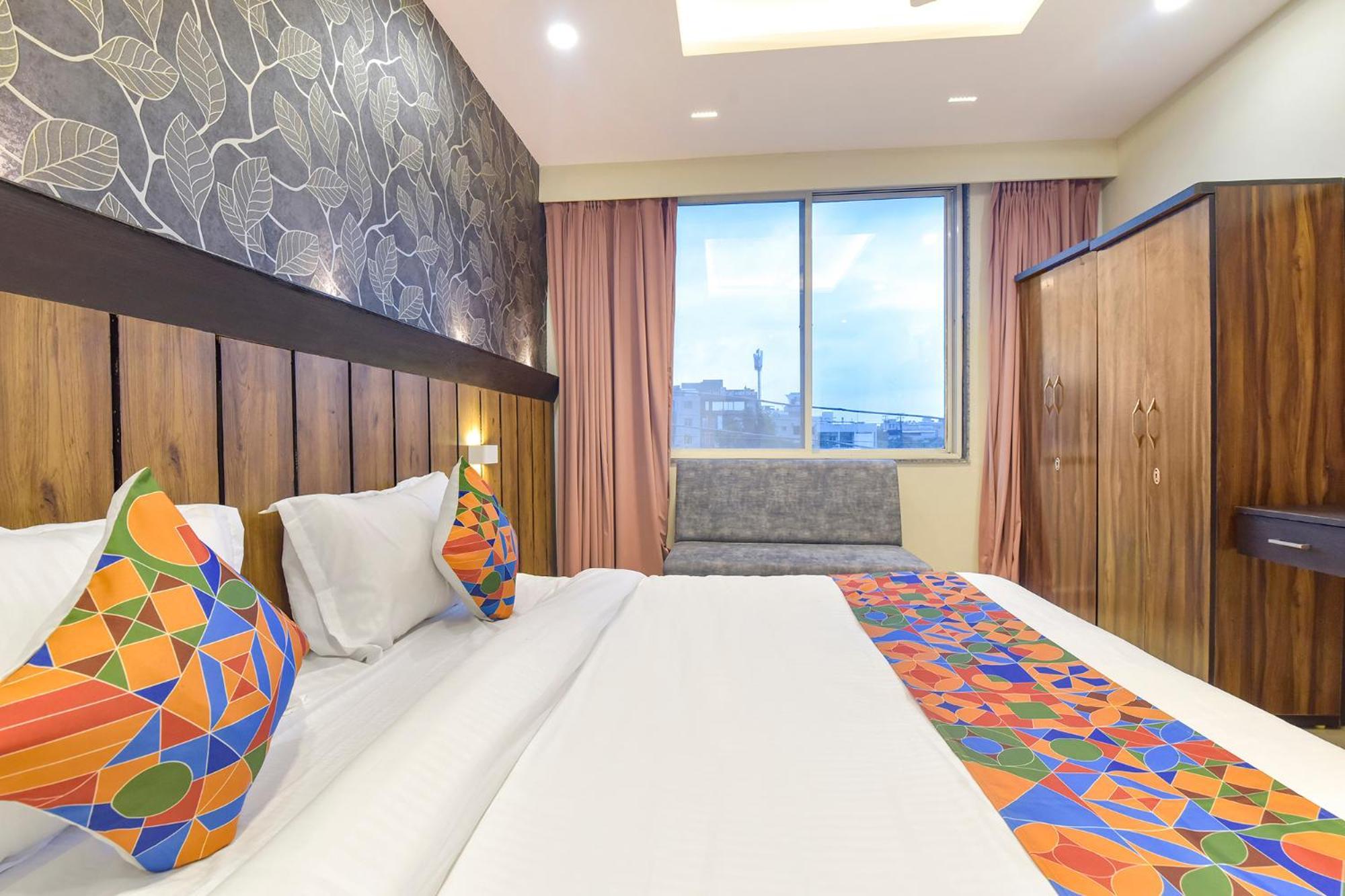 Fabhotel The Max Glory Indore Zewnętrze zdjęcie