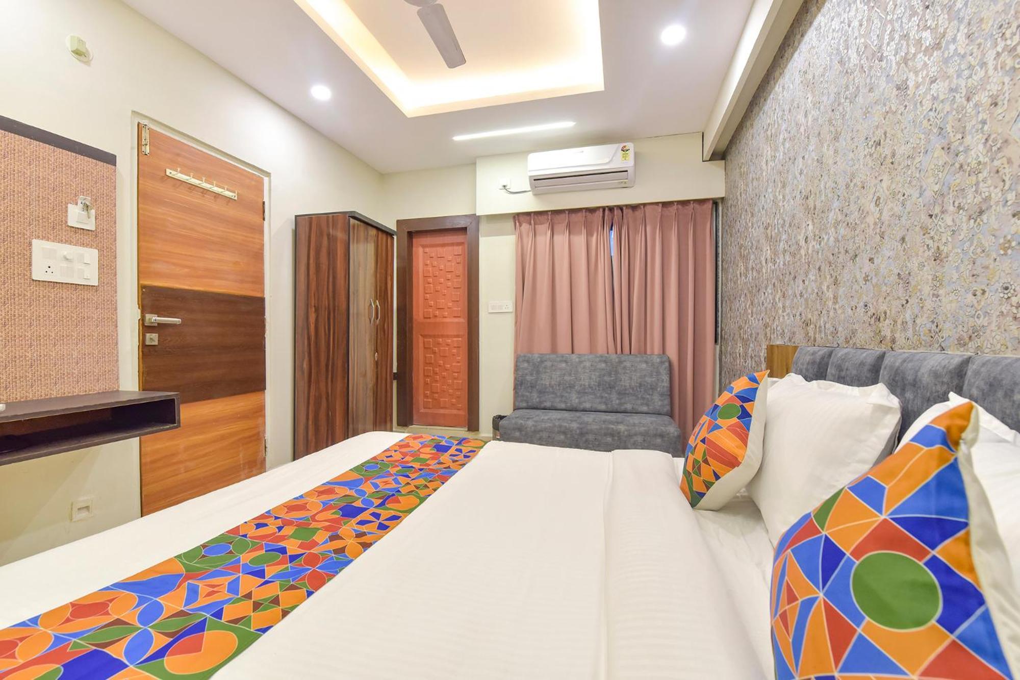 Fabhotel The Max Glory Indore Zewnętrze zdjęcie