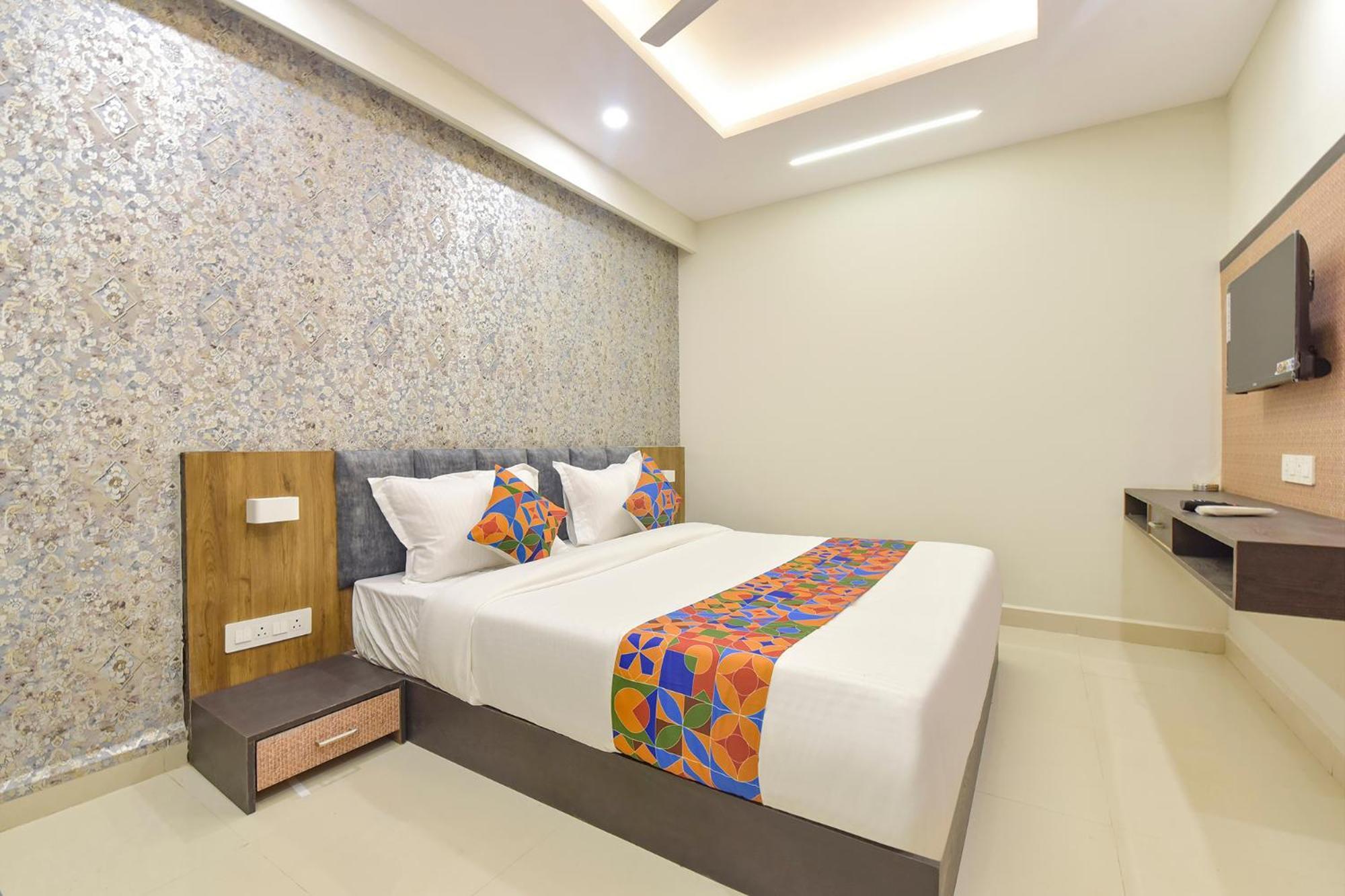 Fabhotel The Max Glory Indore Zewnętrze zdjęcie
